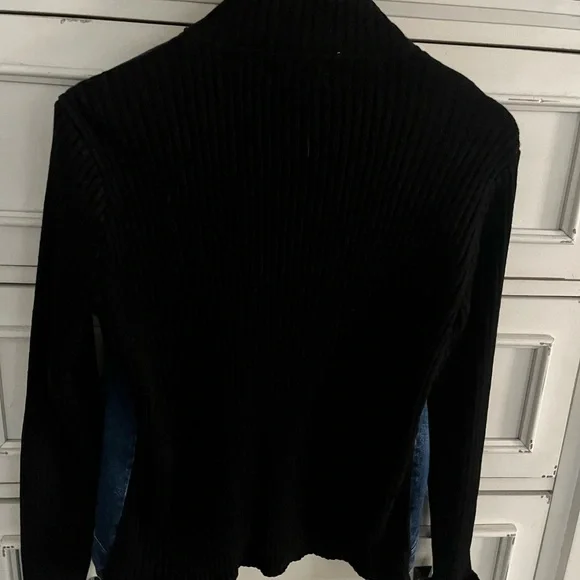 Denim Jean jacket with Black sweater Sleeves- adorable! - Picture 5 of 5